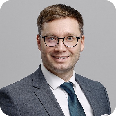 Александр <br> Кубасов